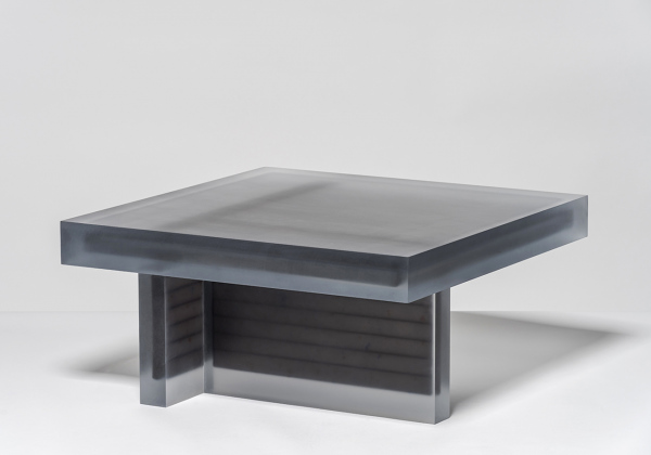 White Light Horizon Table / acrylic / 70 x 70 x 33(h) cm