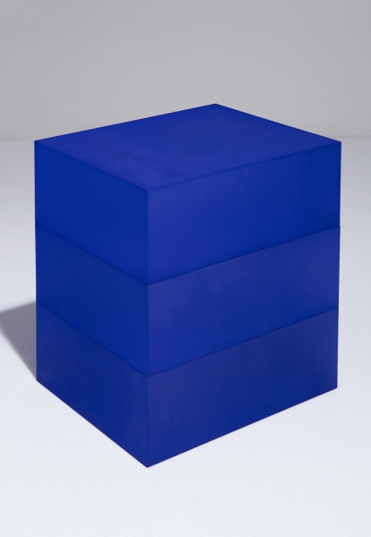 Blocks (Deep Blue and Deep Blue on Deep Blue), 2018 / hand-dyed acrylic / 34 x 27 x 39(h) cm